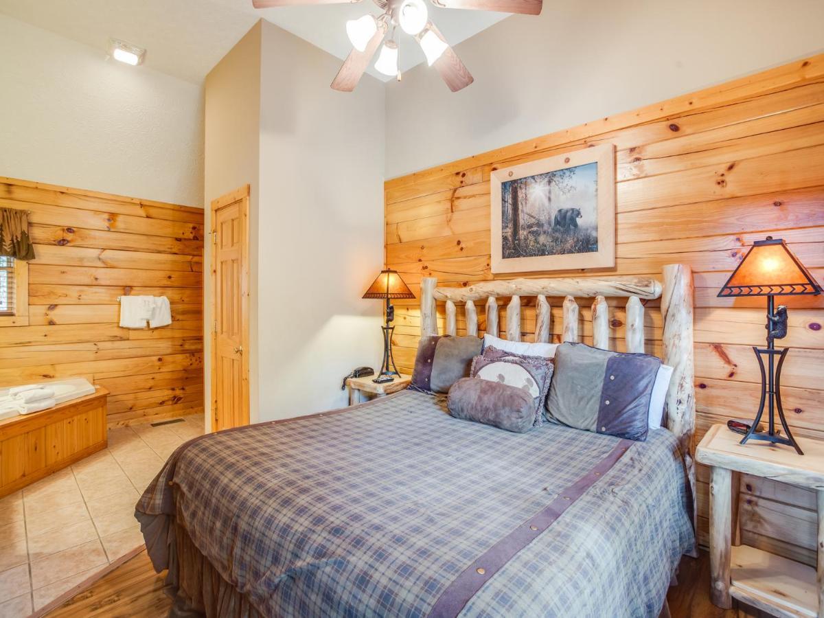 Saddle Ridge Villa Гетлинбург Екстериор снимка